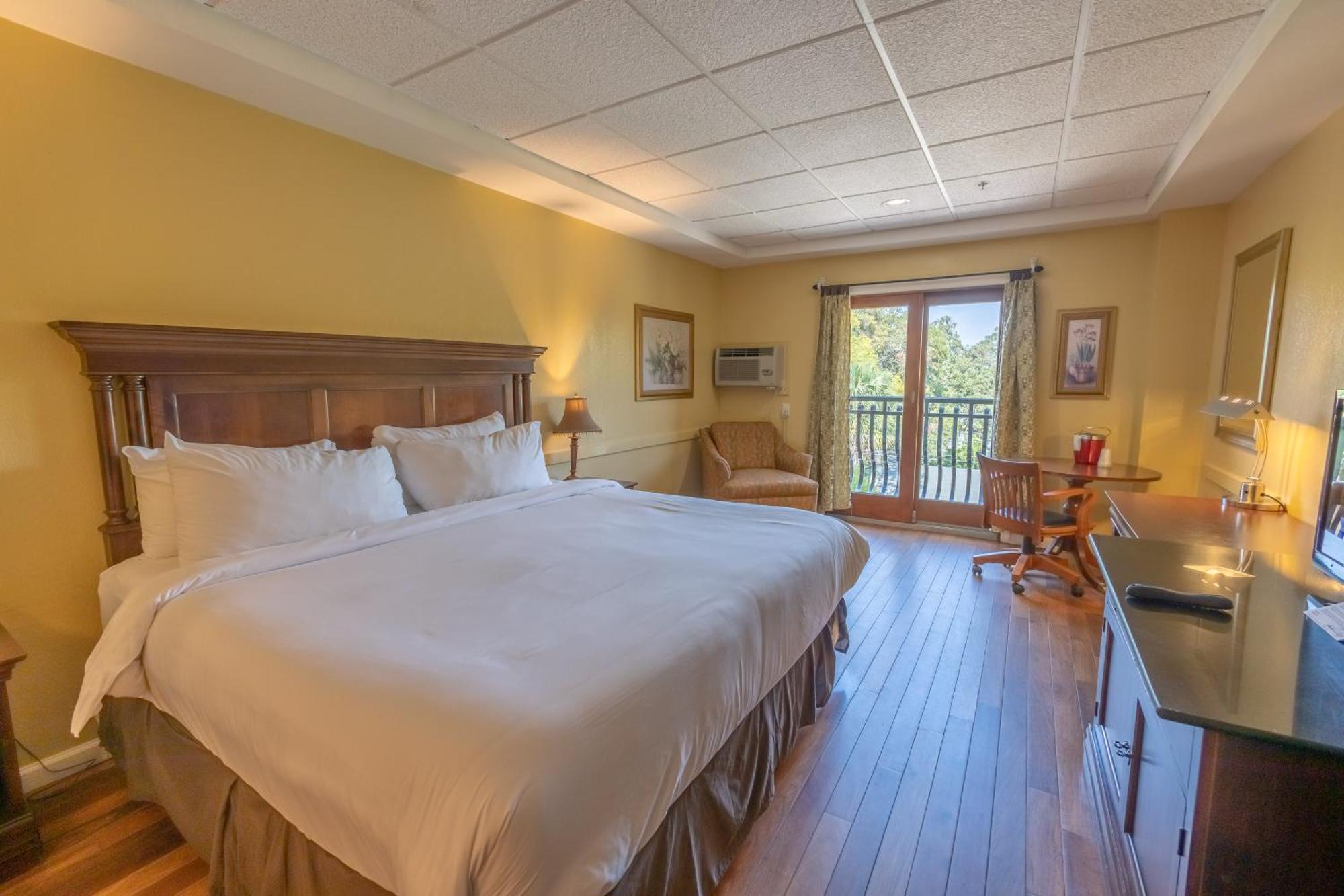 Ocean Inn & Suites St. Simons Island Dış mekan fotoğraf
